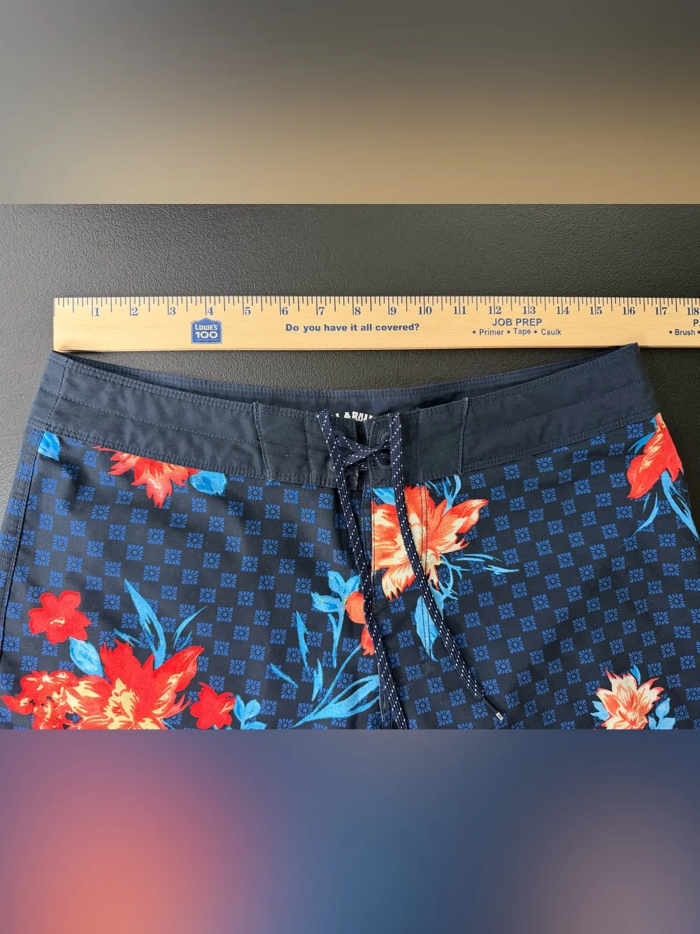 Billabong Board Shorts Mens Size 32 blue Hawaiian floral stretch